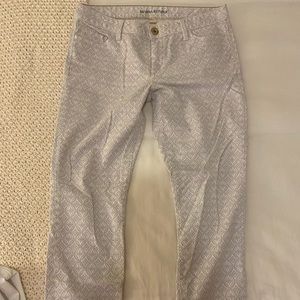 Skinny Ankle Jeans with Grey Geometric Print